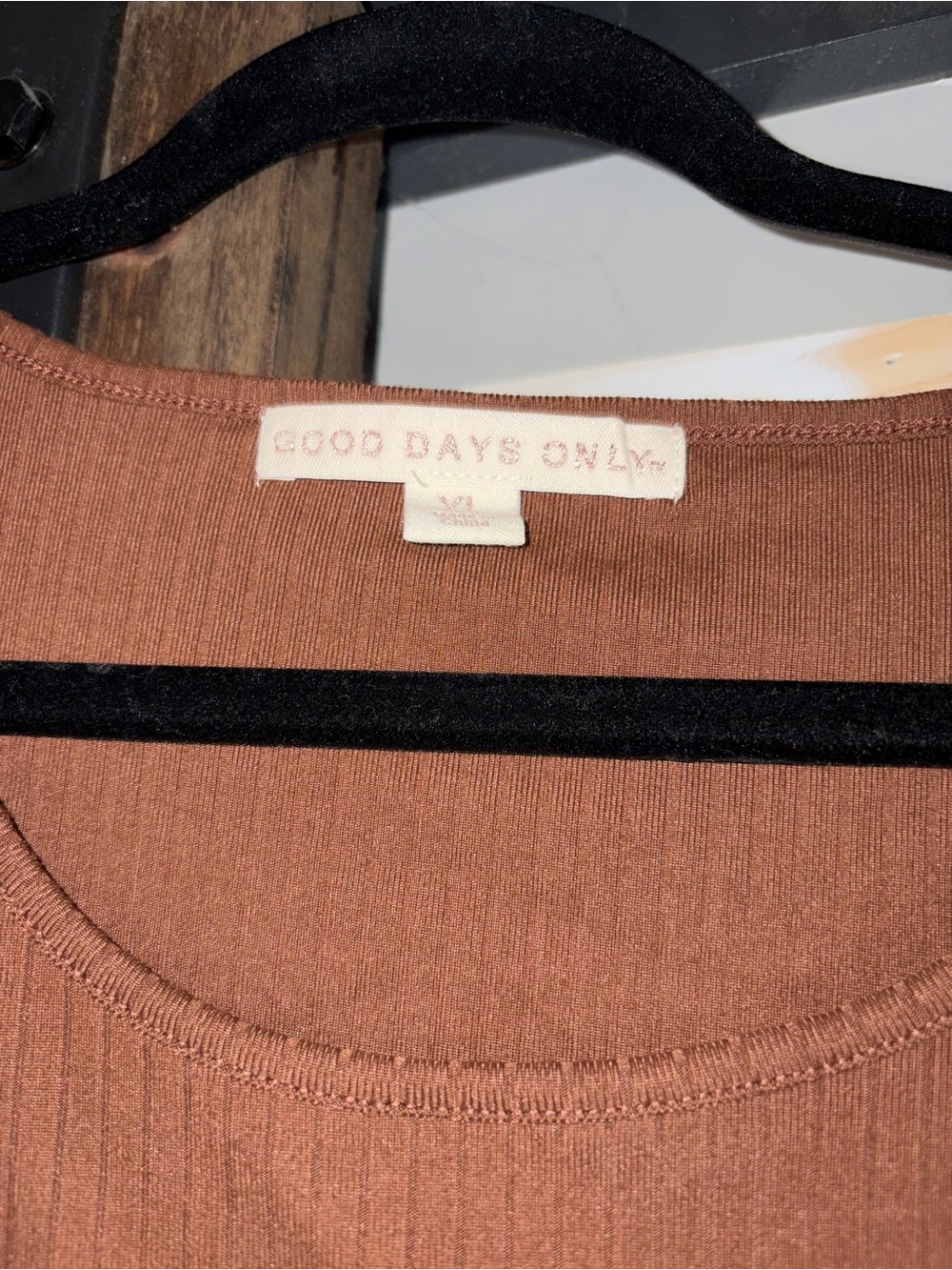 Short Sleeve Ribbed Tee - Picture 2 of 3